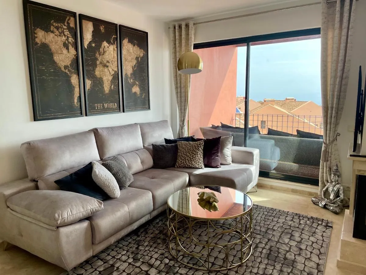 Calahonda Luxury Apartment With A Stunning Sea View Mijas 0*,  Španělsko